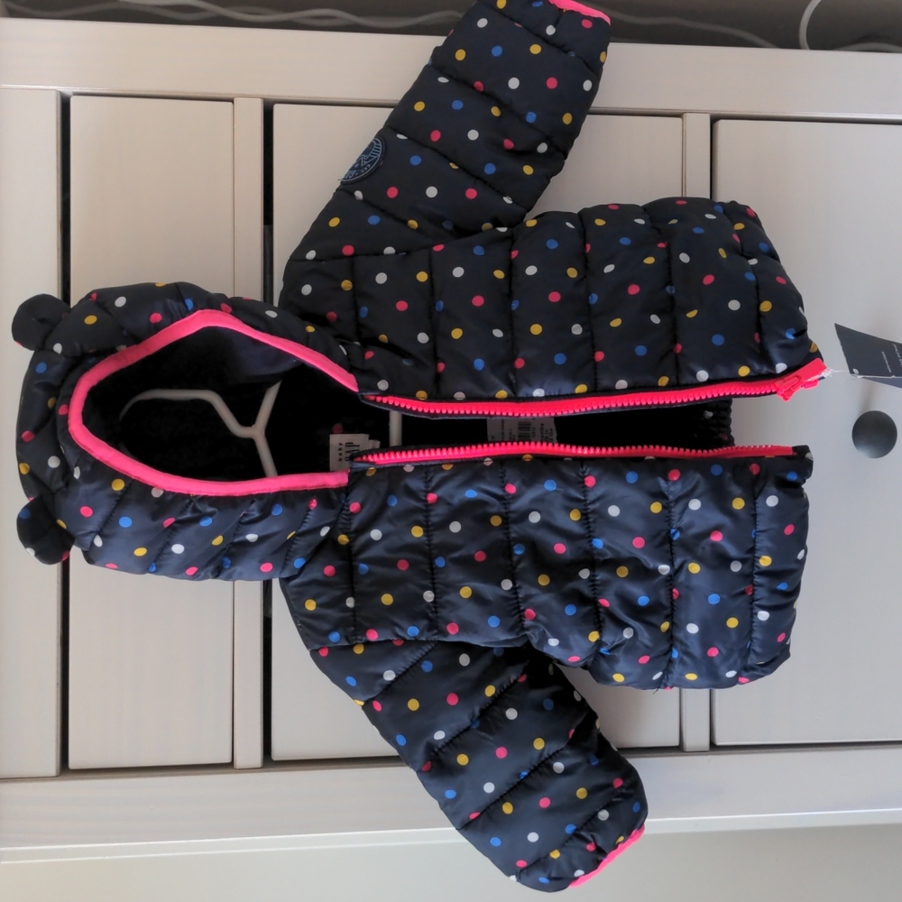 Baby Gap NWT puffer jacket 6-12mos